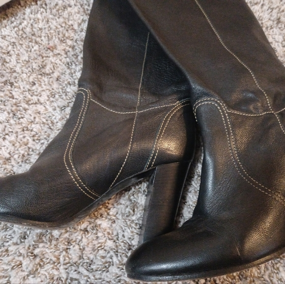 Rafe New York Geniune Pull-on Leather Boots - Picture 3 of 5